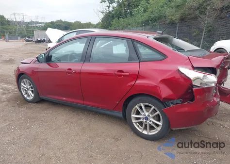 2016 Ford Focus Se z USA, uszkodzony, nr VIN 1FADP3F21GL232287